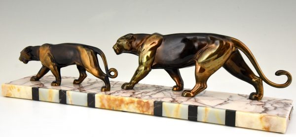 Art Deco sculpture two panthers