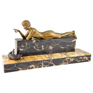 armand-lemo-art-deco-bronze-sculpture-of-a-girl-playing-with-a-cat-789276-en-max