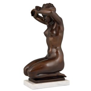 arno-breker-bronze-sculpture-of-a-kneeling-nude-die-sinnende-1111577-en-max