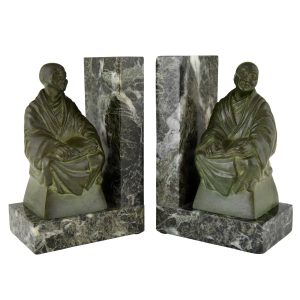 art-deco-bookends-buddhist-monks-reading-845695-en-max