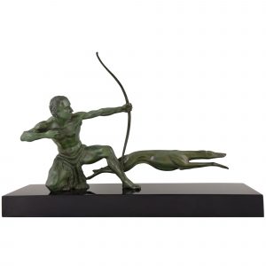 art-deco-bronze-sculpture-of-an-archer-with-hunting-dog-825031-en-max