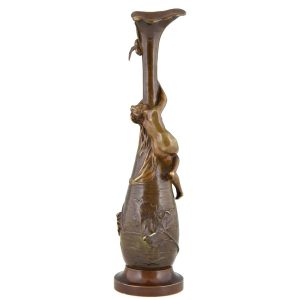 art-nouveau-bronze-vase-nude-and-dragonfly-592936-en-max