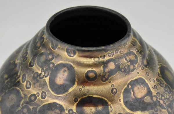 Art Deco ceramic vase black and gold