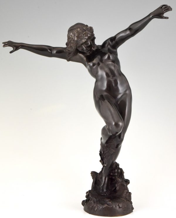 Jugendstil Bronzeskulptur tanzenden nackten Bacchantin