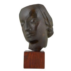 francisque-lapandery-art-deco-bronze-sculpture-of-a-womans-face-1111727-en-max