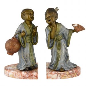 geo-maxim-art-deco-bookends-with-chinese-children-824866-en-max