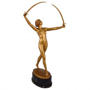 gotthilf-jaeger-art-deco-gilt-bronze-sculpture-of-a-nude-with-two-swords-789367-en-max