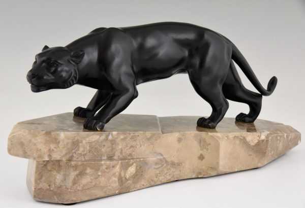 Art Deco bronze sculpture panther.