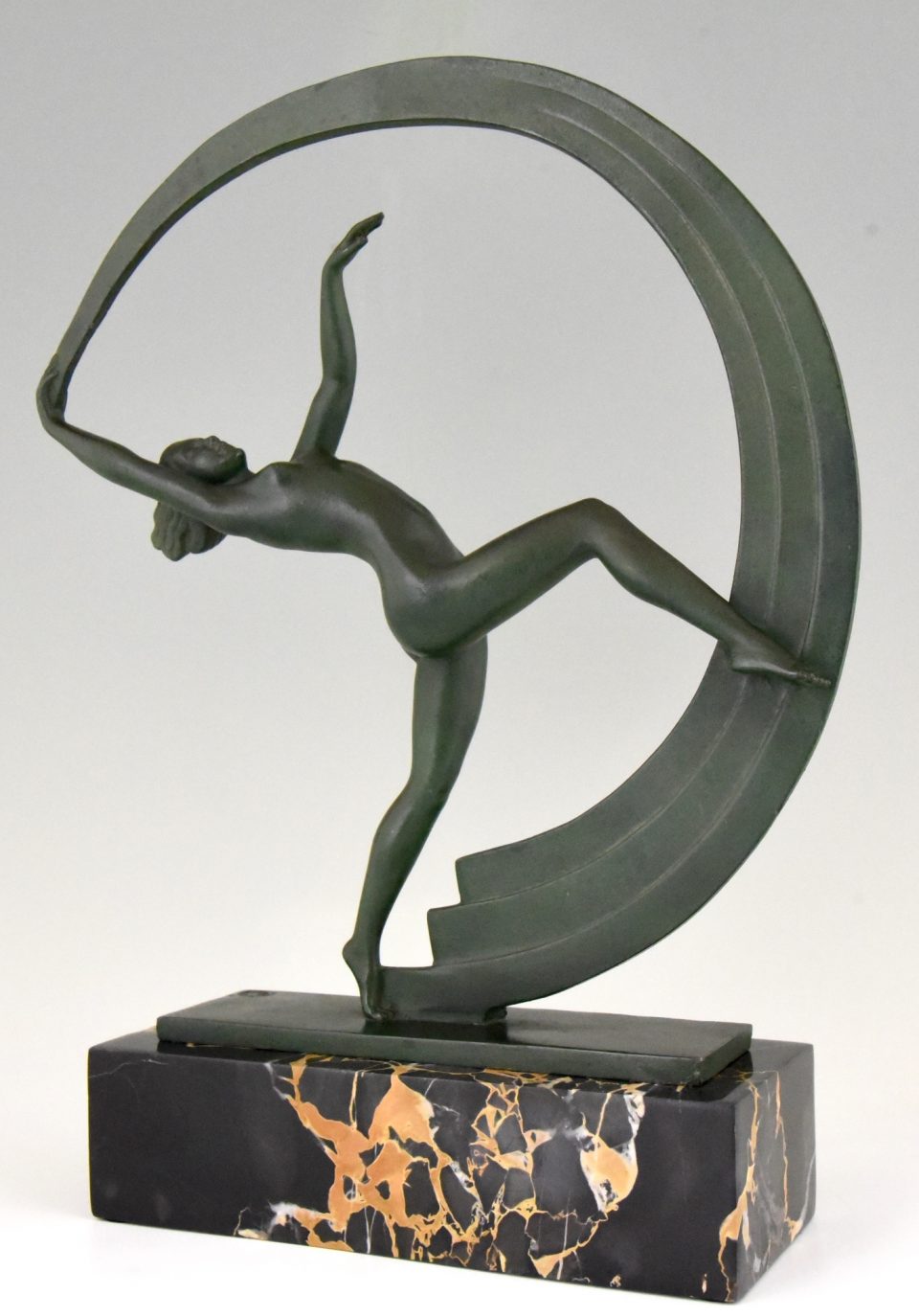 Art Deco Sculpture Of A Nude Scarf Dancer Bacchanale Deconamic