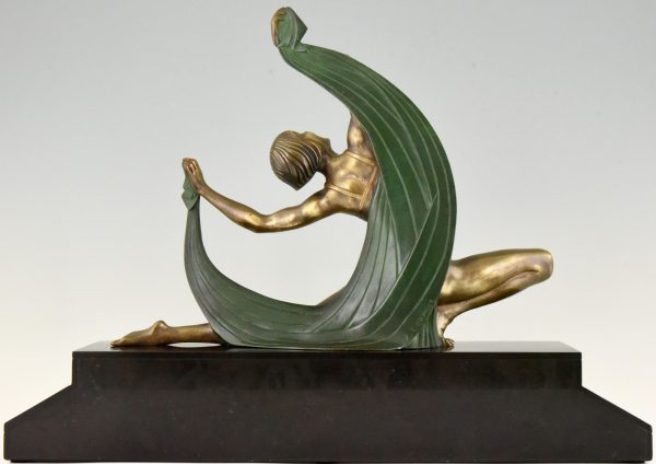Art Deco bronzen sculptuur danseres met sluier