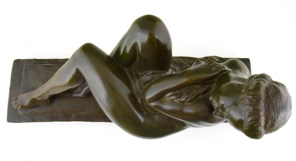 Art Deco Bronze Skulptur, badende Frau, Frauenakt.