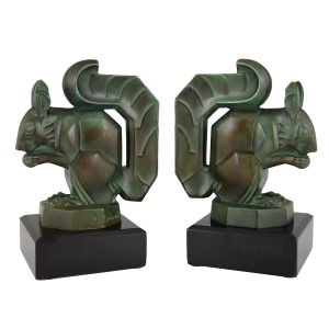 max-le-verrier-art-deco-squirrel-bookends-950704-en-max