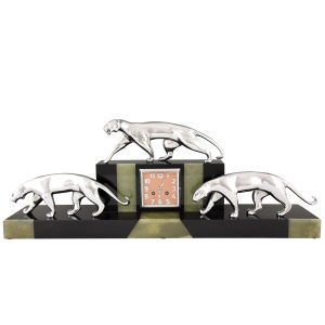 michel-decoux-art-deco-clock-with-3-bronze-panthers-marble-and-onyx-864893-en-max