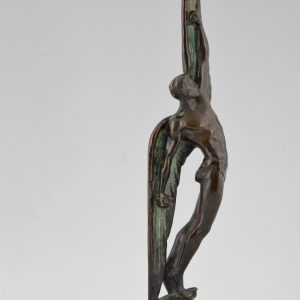 pierre-le-faguays-art-deco-bronze-sculpture-icarus-559396-en-max