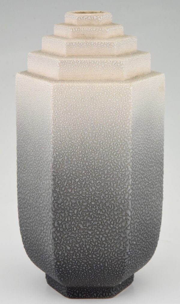 Art Deco Vase graue Keramik strukturierte Glasur