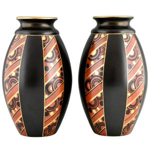 saint-ghislain-pair-of-art-deco-vases-with-geometric-pattern-4740103-en-max