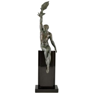 Le Faguays athlete sculpture
