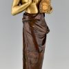 Art Nouveau sculpture d’une femme avec coffret à bijoux