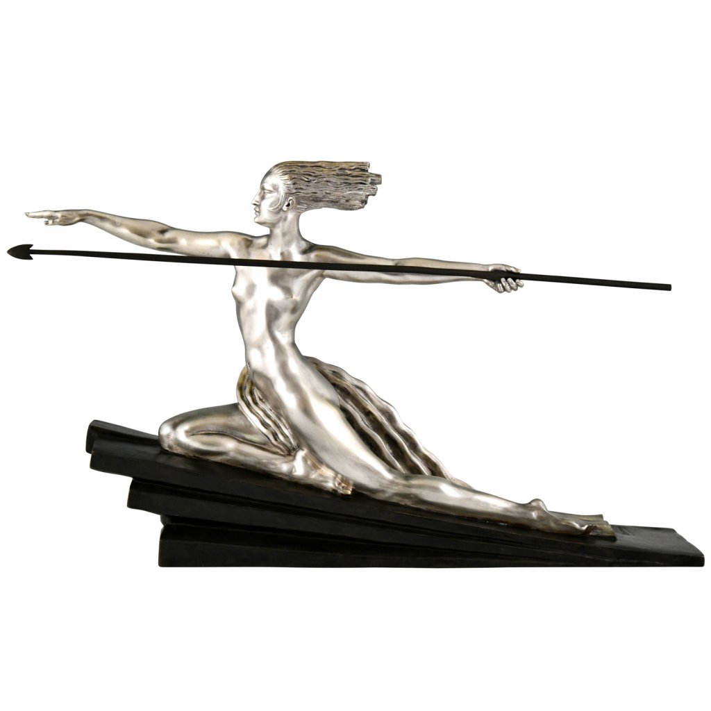 Art Deco bronze sculpture nude with spear Amazone - Deconamic